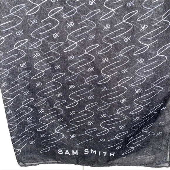 Sam Smith VIP Tour Exclusive Scarf - Picture 5 of 5